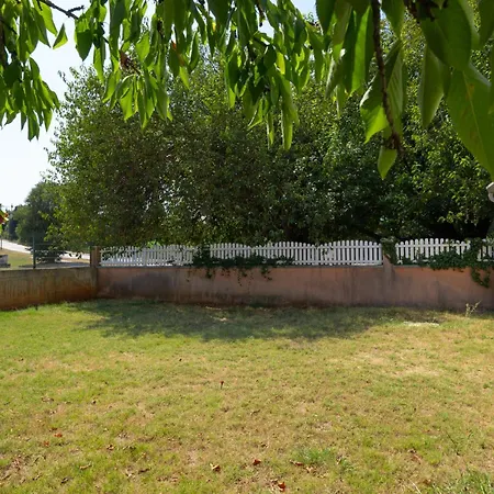Villa Lealeana
