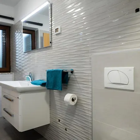 Lealeana Вілла *